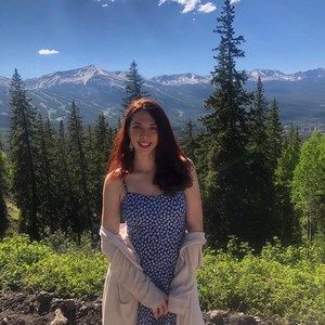 Meet your Posher, Julia